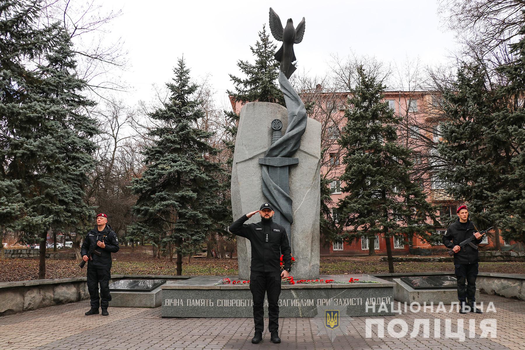Z:\Фото\2021\грудень\20\День ветеранів 20.12.21\в редактор\vshan_4.jpg