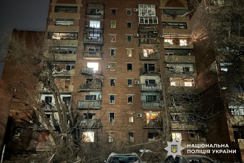 Пошкоджена багатоповерхівка