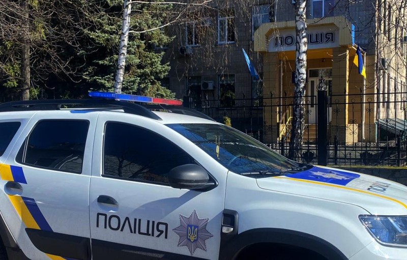 На Полтавщині поліція затримала чоловіка за підозрою у спричиненні смертельних тілесних ушкоджень матері