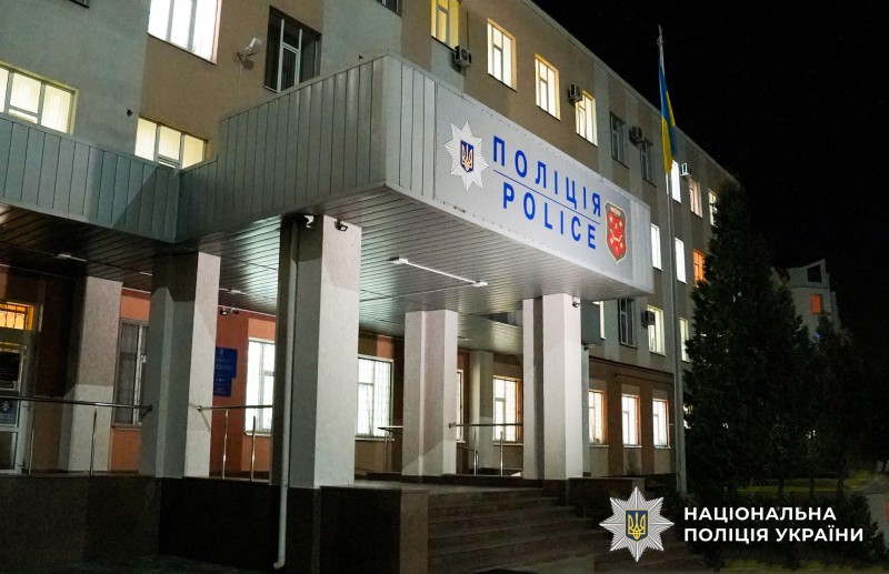 У Полтаві поліція встановлює обставини смерті двох осіб у квартирі, в якій сталася пожежа