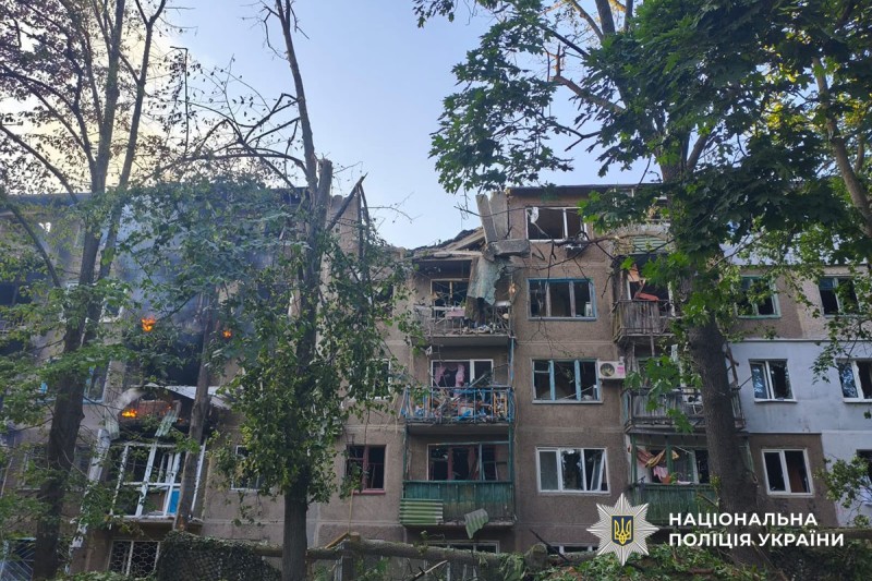 Пошкоджена багатоповерхівка