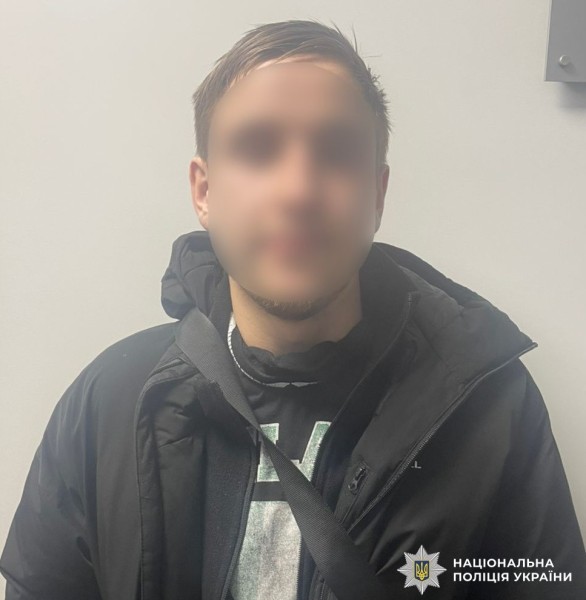 Поліція Вінниччини затримала юнака, який розкладав закладки із нарокотиками по обласному центру