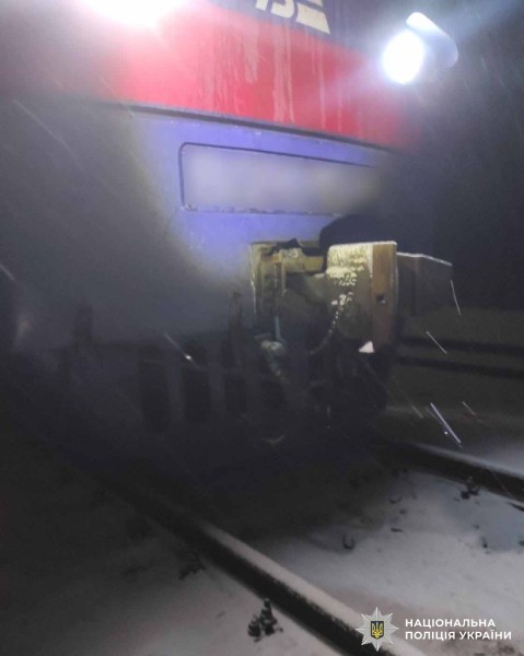 У Вінниці 18-річний юнак потрапив під колеса вантажного потягу