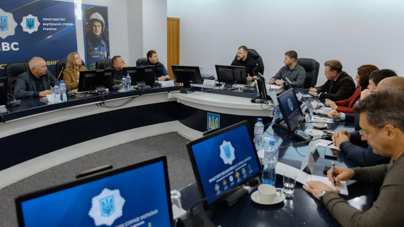 робоча зустріч Міністра внутрішніх справ Ігоря Клименка з народними депутатами