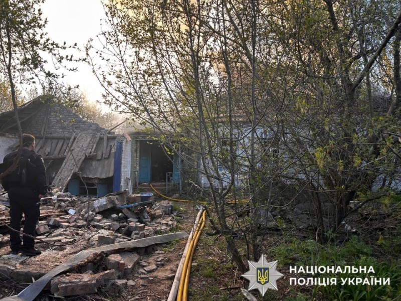 На фото зображений будинок, який постраждав внаслідок пожежі