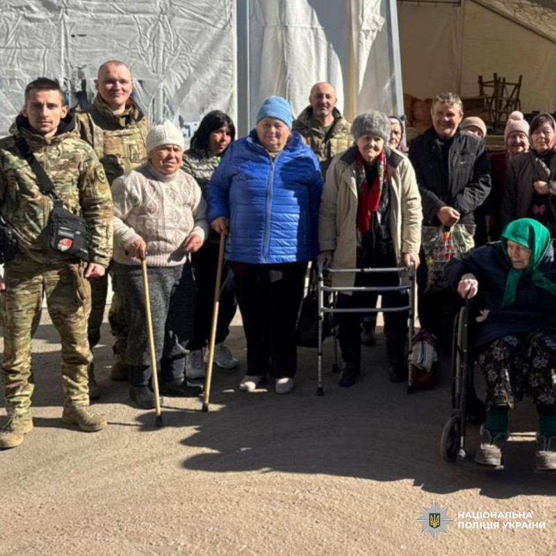 Спецпризначенці «Білого Янгола» спільно із представниками Червоного Хреста здійснили евакуаційні заходи з Куп’янського району