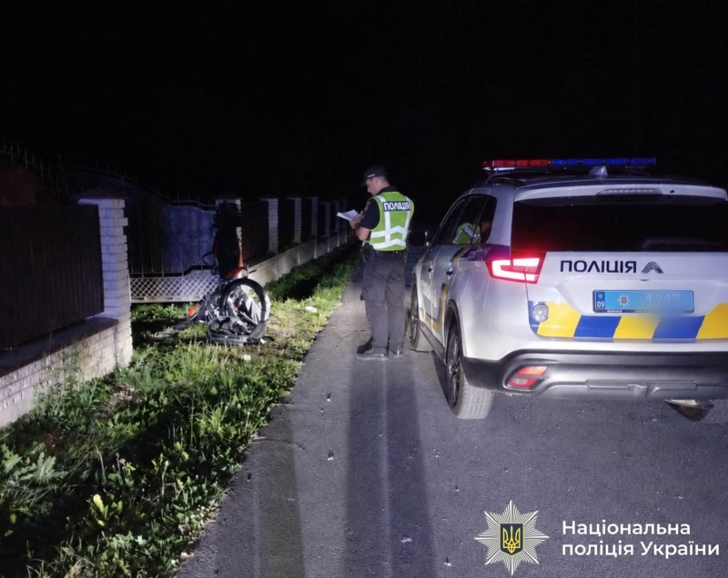 Нетверезий мотоцикліст спричинив ДТП, у якій травмувалася неповнолітня: поліцейські повідомили про підозру