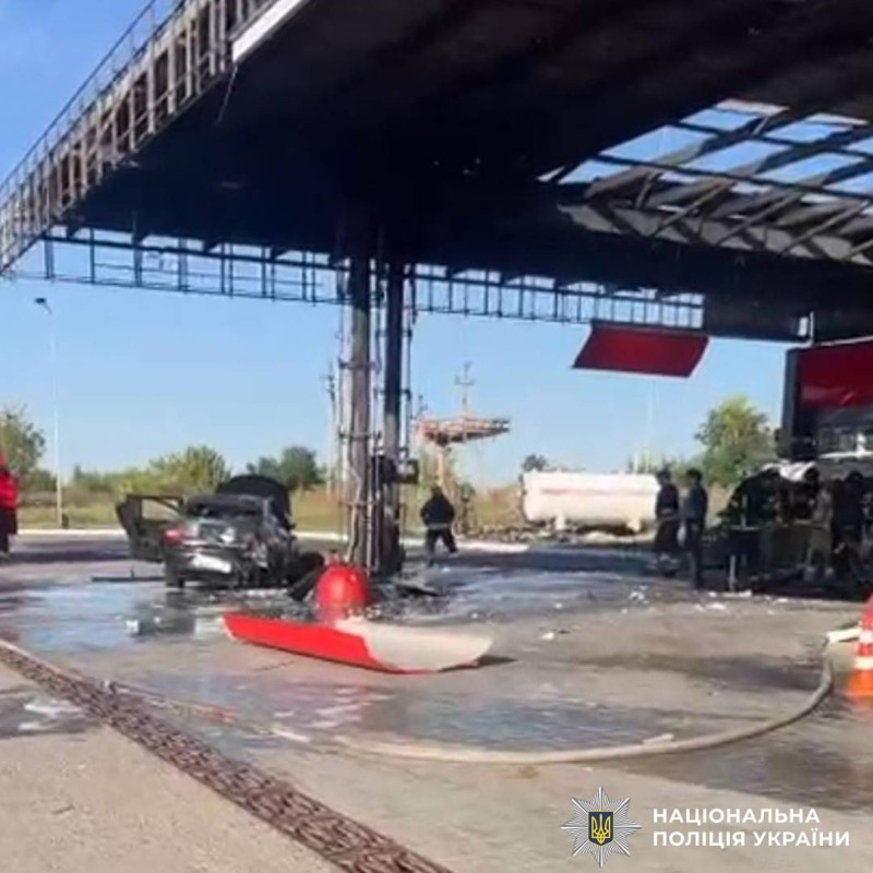 На фото наслідки ворожого обстрілу