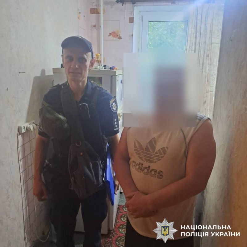 У Харкові поліцейські відреагували на факт домашнього насильства та винесли порушнику терміновий заборонний припис