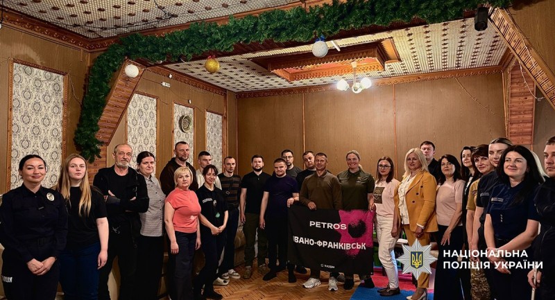 Повернення до цивільного життя після поранення — це не лише про фізичну реабілітацію. Часто це пошук нових сенсів, підтримки, банального розуміння, та віри в себе.