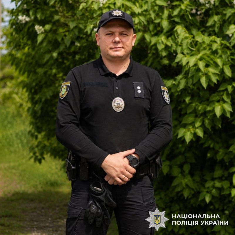 У Харківському районі поліцейський офіцер громади допоміг врятувати літню жінку