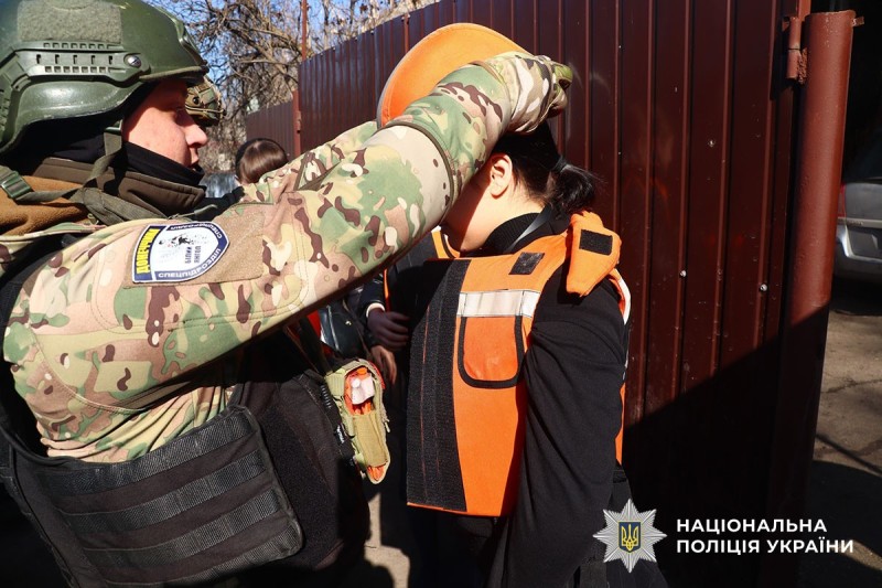 Евакуація дітей