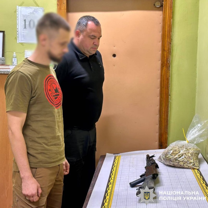 В Ізюмському районі триває декларування вогнепальної зброї: на облік поліції поставлено 731 одиницю