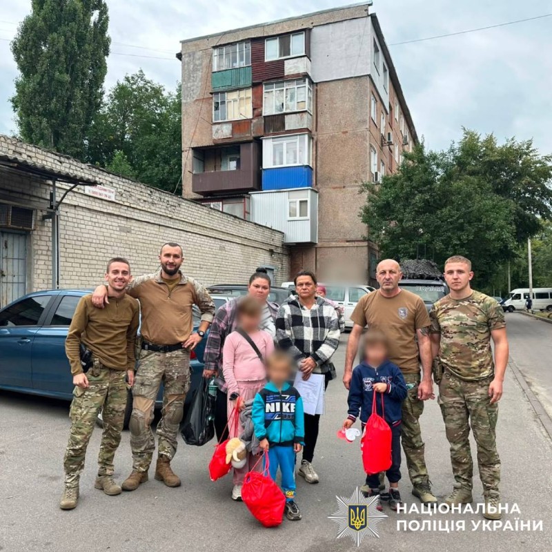 «Білі Янголи» евакуювали понад 140 цивільних з небезпечних територій: спецпідрозділ продовжує рятувати людей на Харківщині