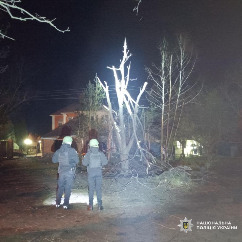 Через ворожі обстріли Харківщини є жертви серед населення: поліцейські задокументували наслідки воєнних злочинів
