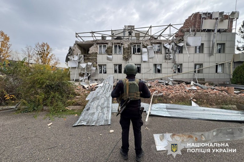 Зруйнована будівля