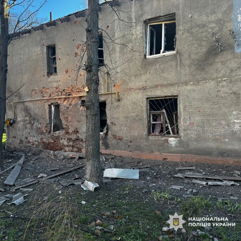 поліцейські збирають докази воєнних злочинів рф