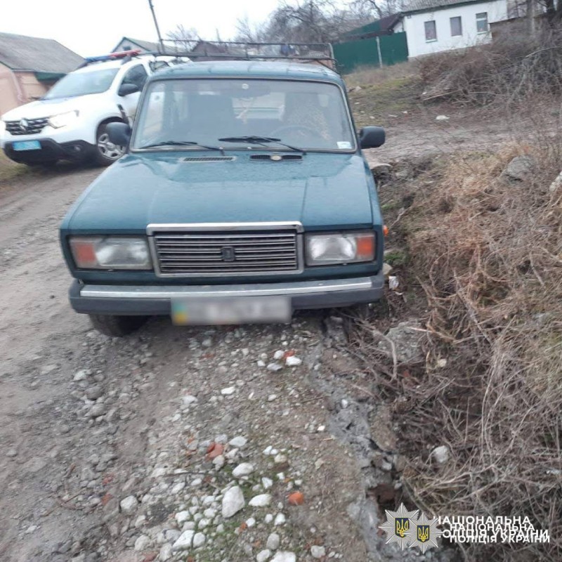 На Берестинщині поліцейські оперативно викрили чоловіка, причетного до незаконного заволодіння автомобілями