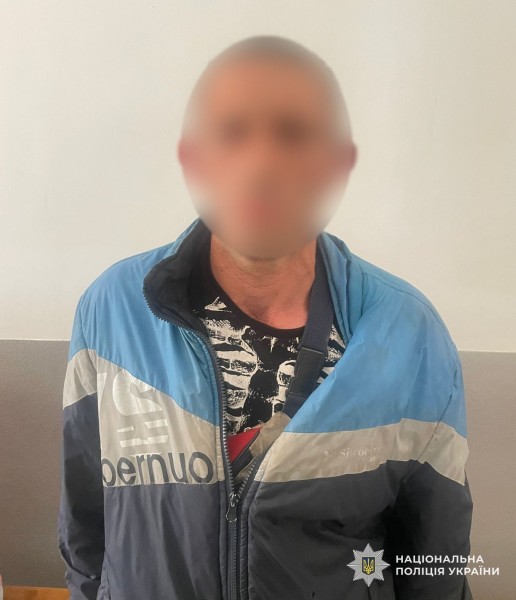 поліція виноградова затримала зловмисника, підозрюваного у розбійному нападі на пенсіонерку
