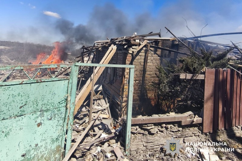 Зруйнований будинок