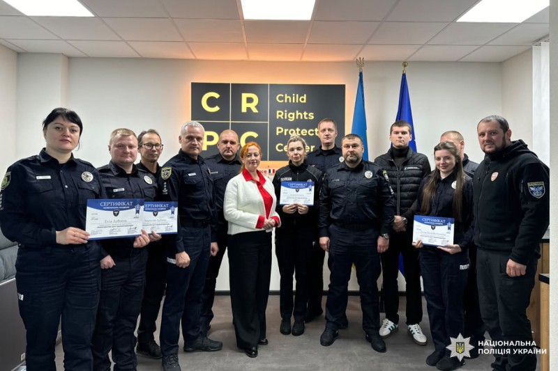 Капелани вручили поліцейським Харківщини сертифікати та посвідчення радників капеланів