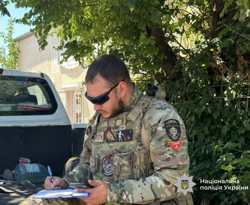 За задумом російських спецслужб два саморобні вибухові пристрої мали спрацювати на паркінгу та поблизу житлового будинку. Другий вибух мав відбутися після прибуття на місце першого теракту поліцейських, рятувальників та медиків.