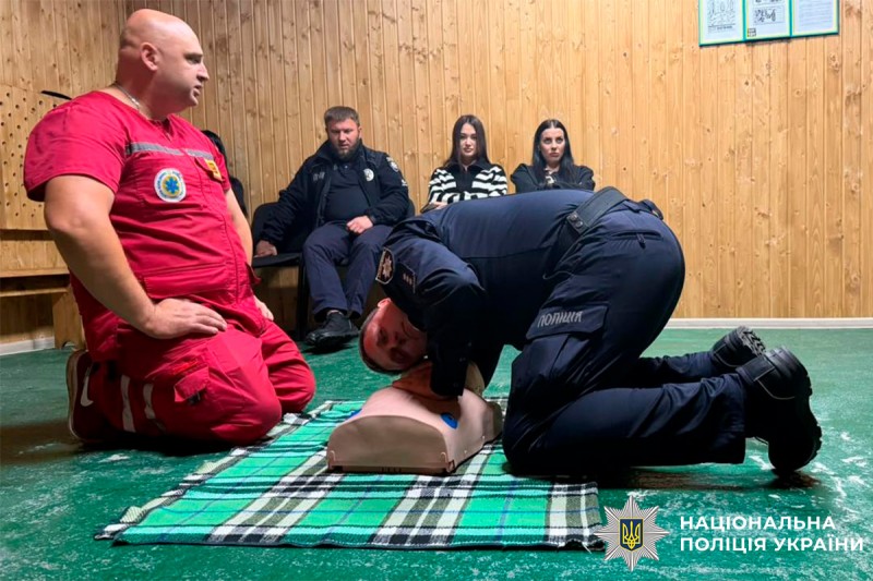 На Харківщині поліцейські продовжують удосконалювати навички з надання домедичної допомоги