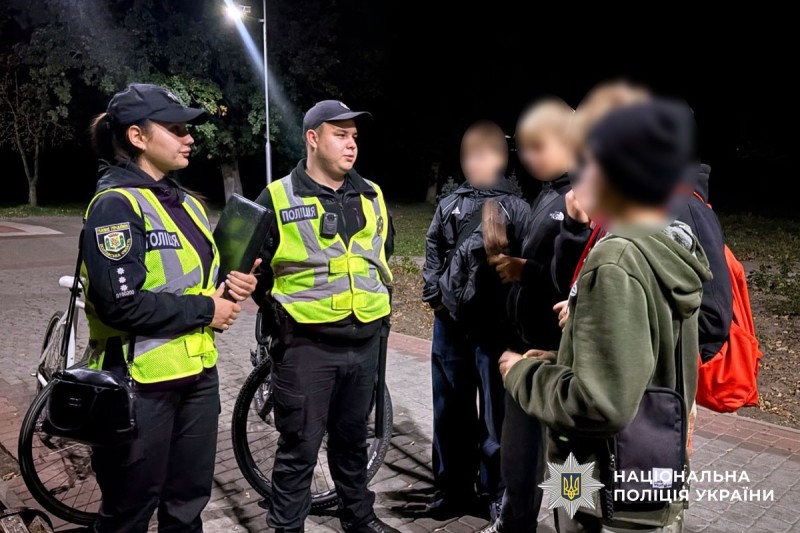 На Полтавщині поліцейські застерігають молодь від правопорушень