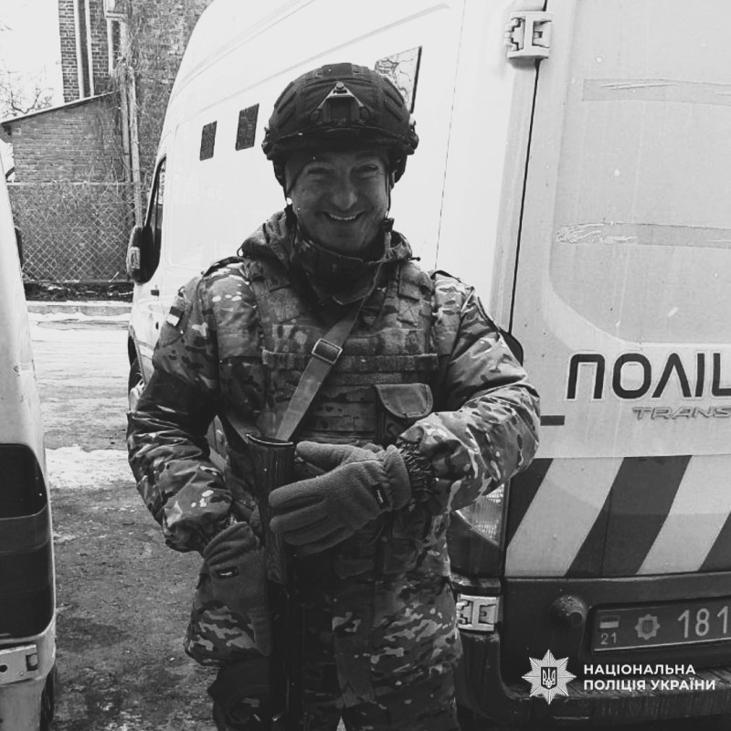 Поліцейські Харківщини вшанували пам’ять загиблого колеги