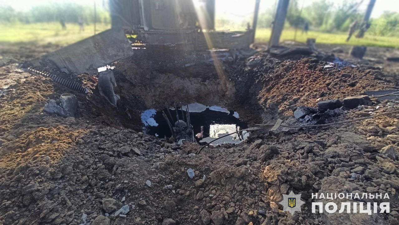 за добу російські війська нанесли удари по запоріжжю: наслідки документує поліція