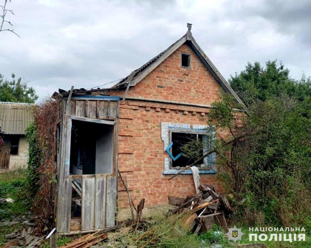 збройна атака на запорізький край триває: поліція задокументувала наслідки ворожих обстрілів