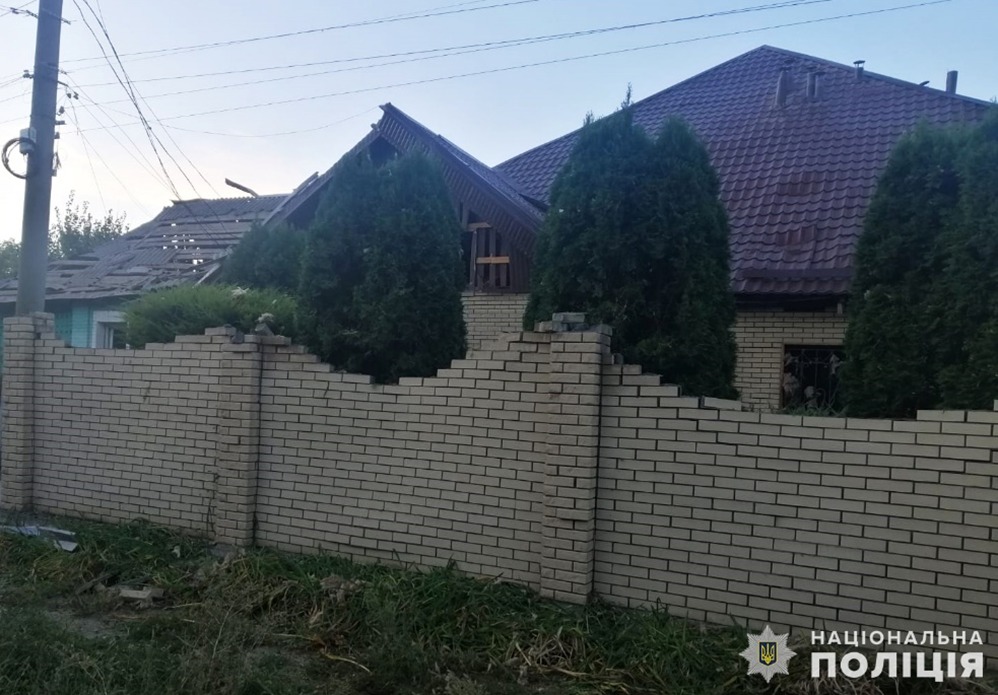 збройна атака на запорізький край триває: поліція задокументувала наслідки ворожих обстрілів