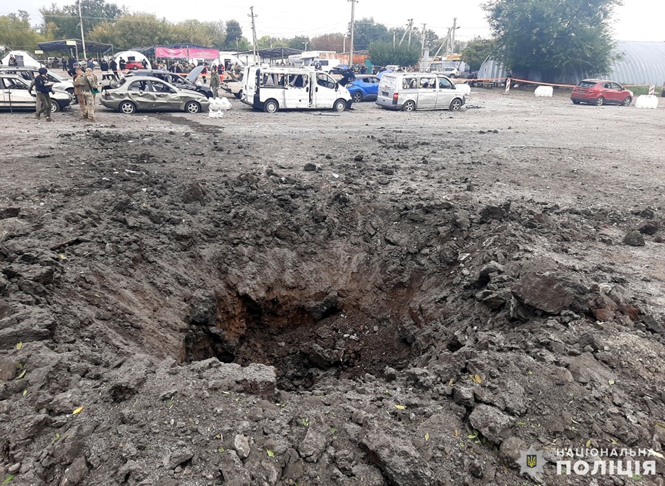 убиті люди, знищені автівки, зруйновані будинки: поліція задокументувала наслідки російського терору по запорізькому краю
