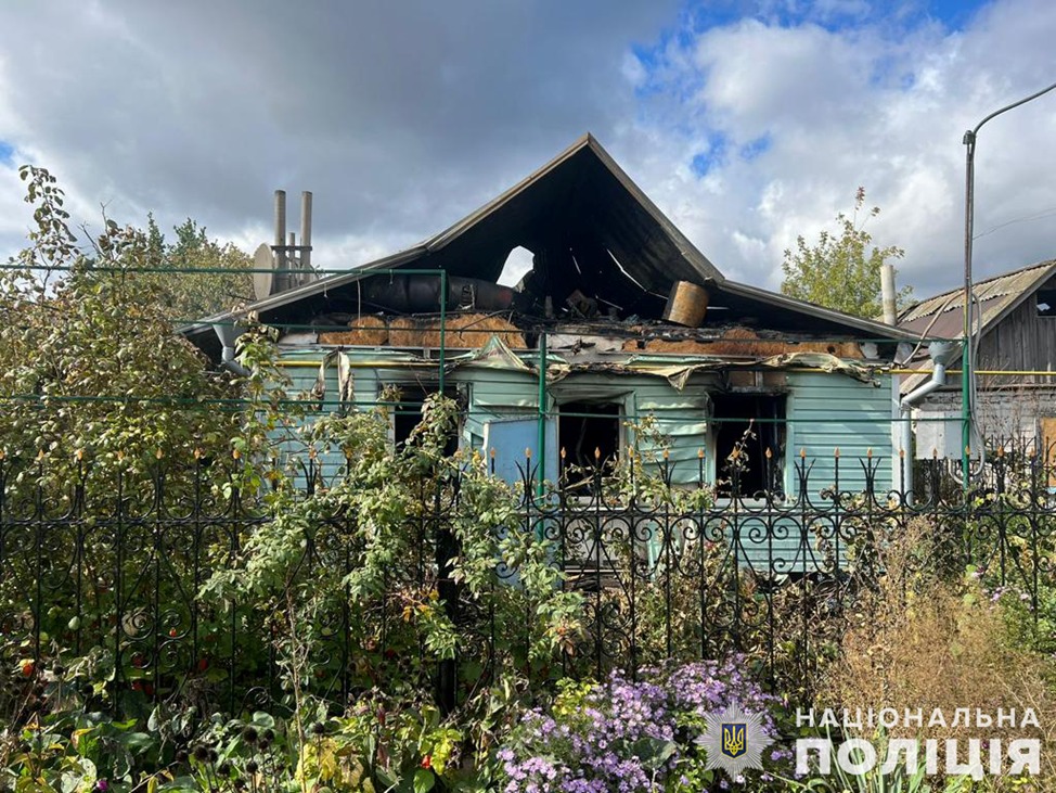 на запоріжжі поліція зафіксувала майже три десятки зруйнованих будівель унаслідок ворожих обстрілів