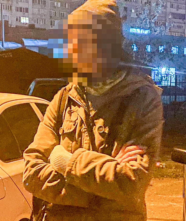 правоохоронці столиці затримали місцеву мешканку, яка заробляла мільйони на збуті наркотиків
