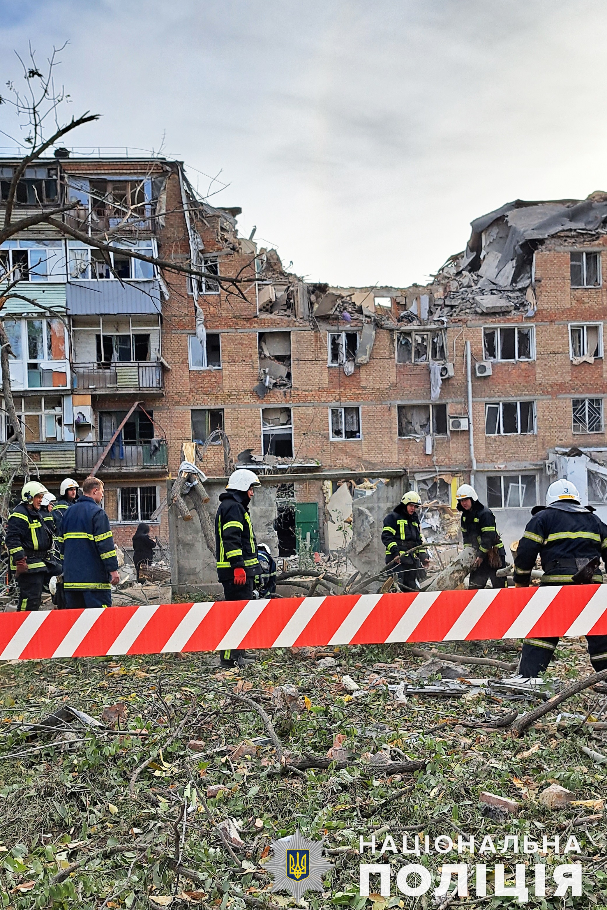 вкотре нічний терор по миколаєву та області з боку окупаційних військ – поліція документує наслідки