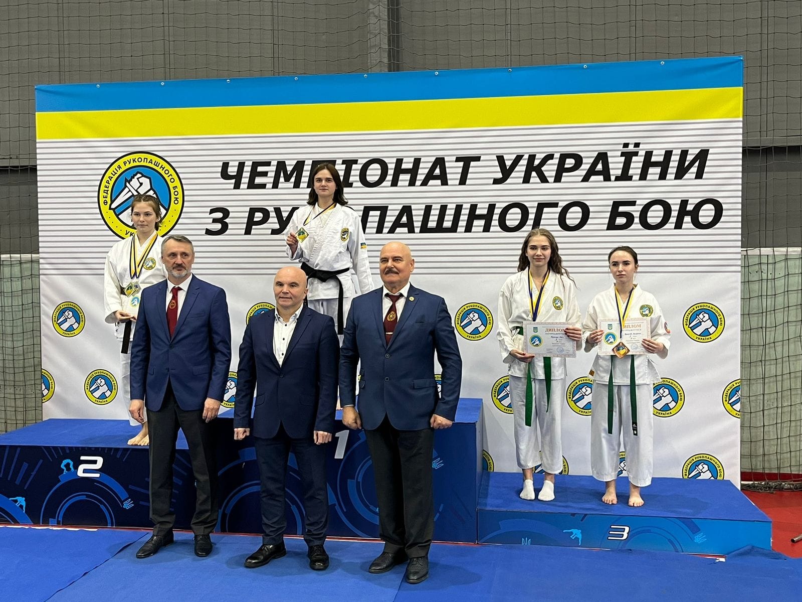 поліцейська з вінниччини юлія максименко виборола першість у чемпіонаті україни з рукопашного бою