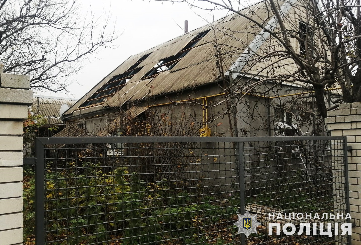 запорізькі поліцейські задокументували наслідки збройної атаки в оріхові та гуляйполі