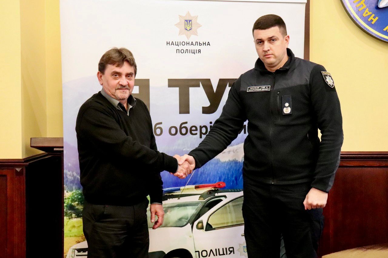 на закарпатті триває впровадження проєкту «поліцейський офіцер громади»: підписано ще один меморандум про співпрацю