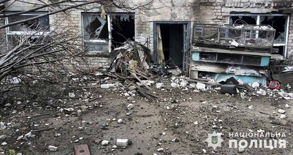 зруйнована агроферма, знищені оселі, обірвано людське життя - поліція задокументувала наслідки акту збройної агресії окупантів (відео)
