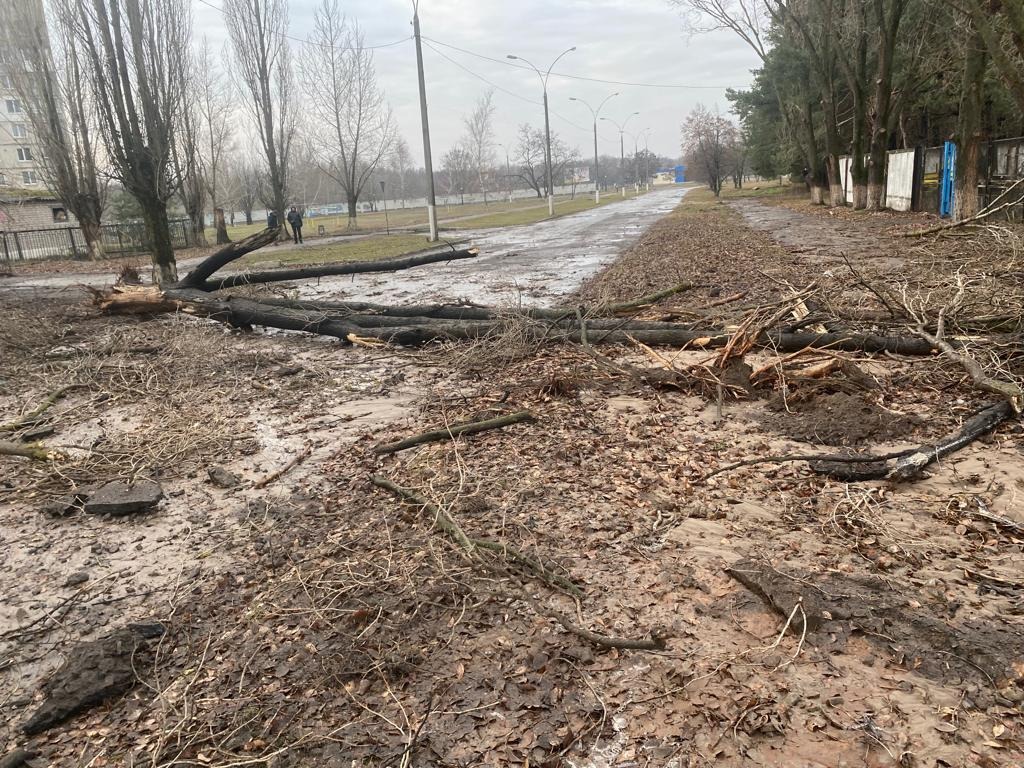 поліція харківщини щодня фіксує наслідки обстрілів російськими військовими населених пунктів регіону