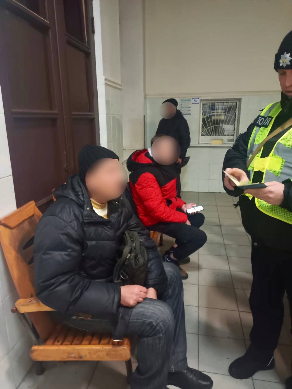 #нічнавартакиївщини: правоохоронці посилили поліцейську присутність у темний час доби