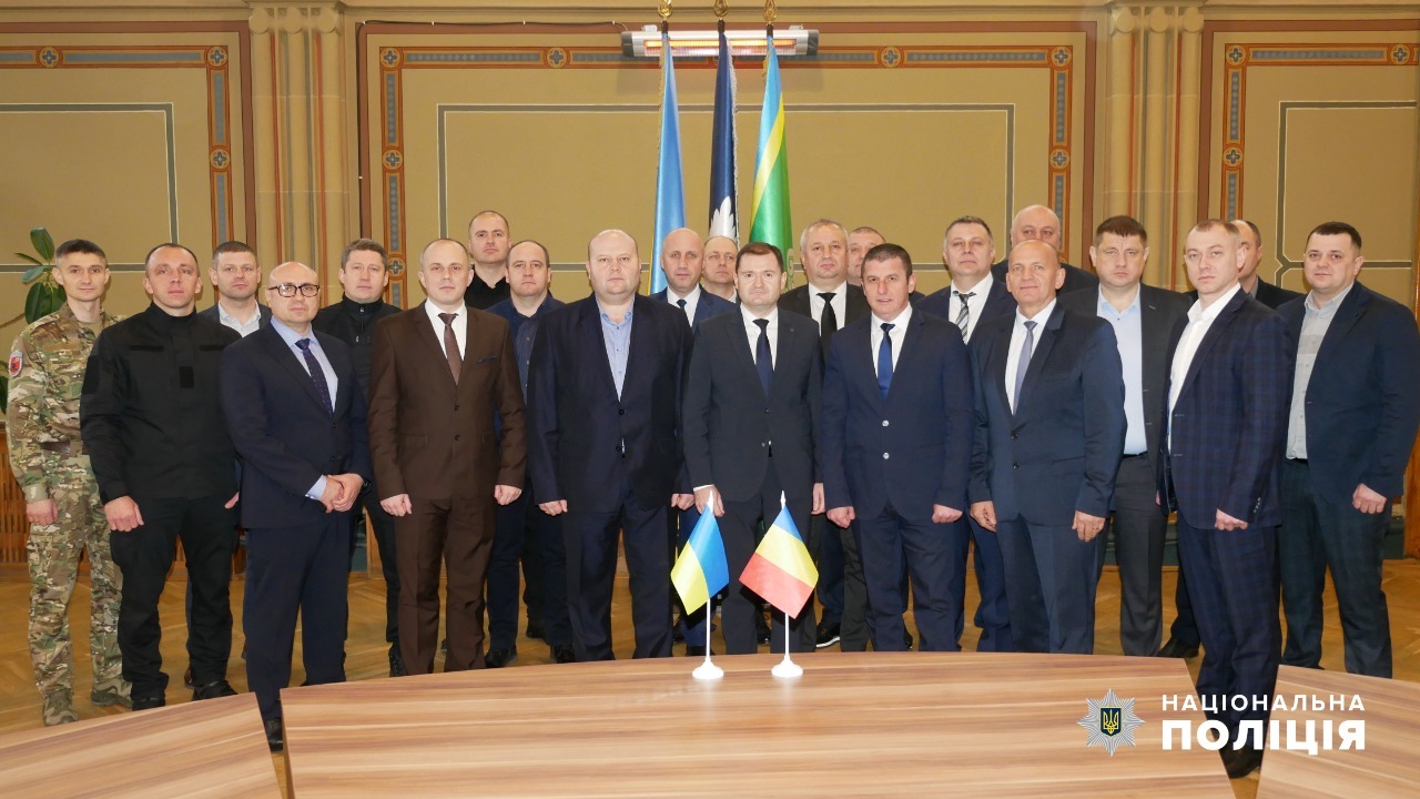 у чернівцях представники поліції україни та румунії визначили першочергові заходи двостороннього співробітництва