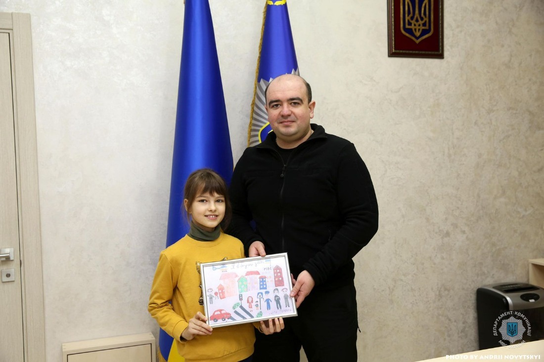міністерство внутрішніх справ підбило підсумки конкурсу дитячого малюнка на тему «я у безпеці з мвс»