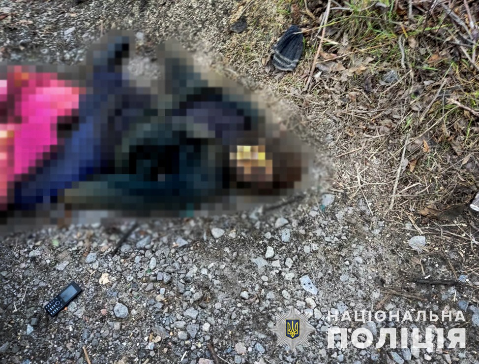 від ворожих обстрілів загинули й постраждали цивільні – поліцейські задокументували наслідки обстрілу приморського