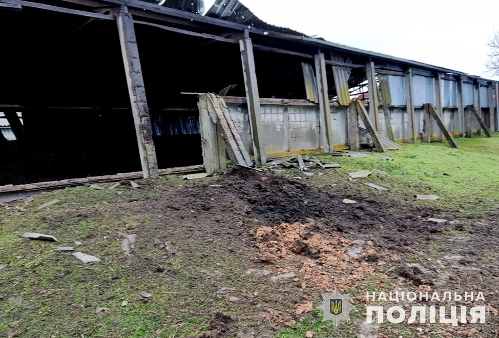 близько 220 влучань ворожих снарядів по гуляйполю за добу - поліцейські задокументували наслідки «різдвяного перемир’я», ініційованого окупантами