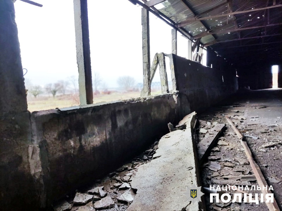 близько 220 влучань ворожих снарядів по гуляйполю за добу - поліцейські задокументували наслідки «різдвяного перемир’я», ініційованого окупантами