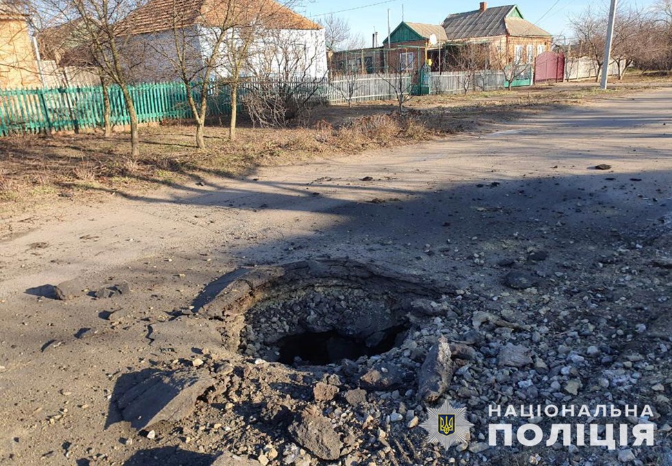 під час ворожих обстрілів окупанти травмували двох громадян – поліцейські зібрали докази воєнних злочинів на пологівщині