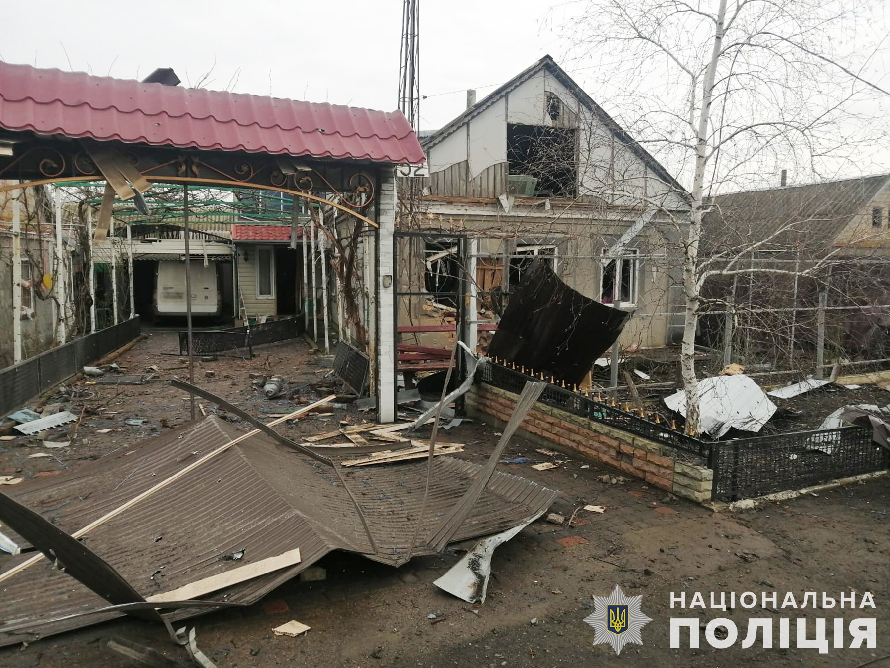 за добу запорізькі поліцейські задокументували 84 ворожих удари по території області