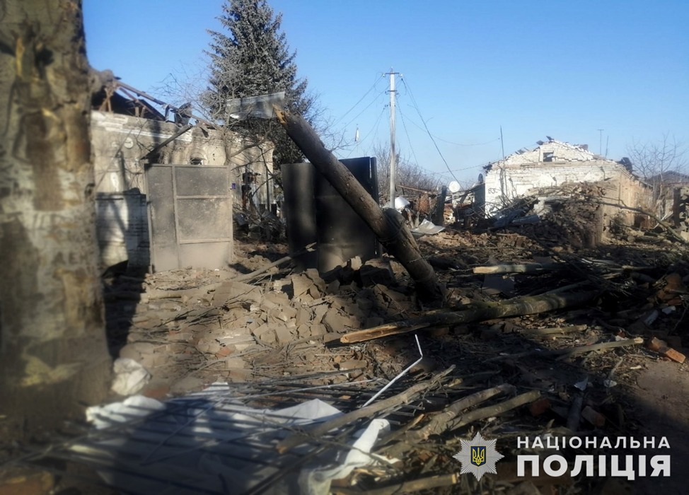 під час ворожої атаки на запоріжжя травмовано людину – поліцейські задокументували наслідки воєнних злочинів